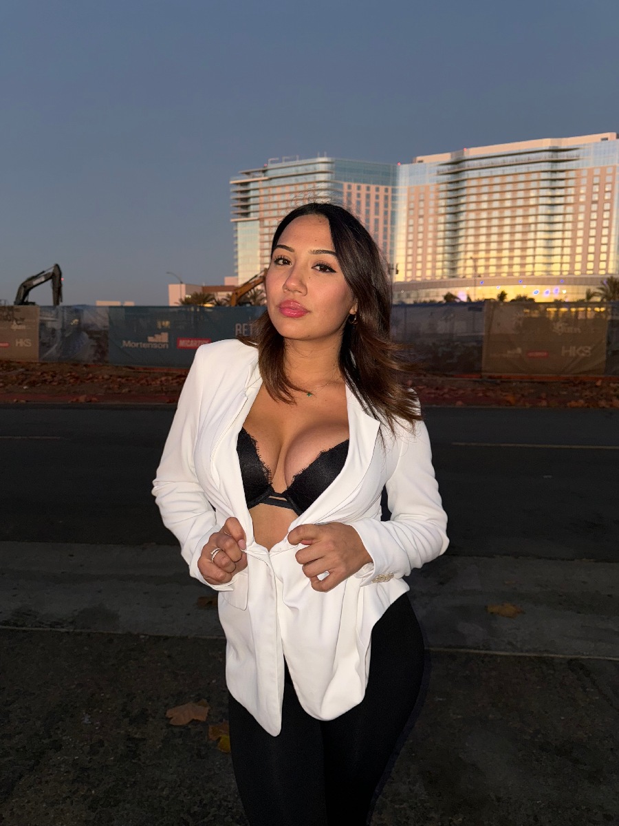 Take a pause and enjoy Ali Cruz — streaming from Male