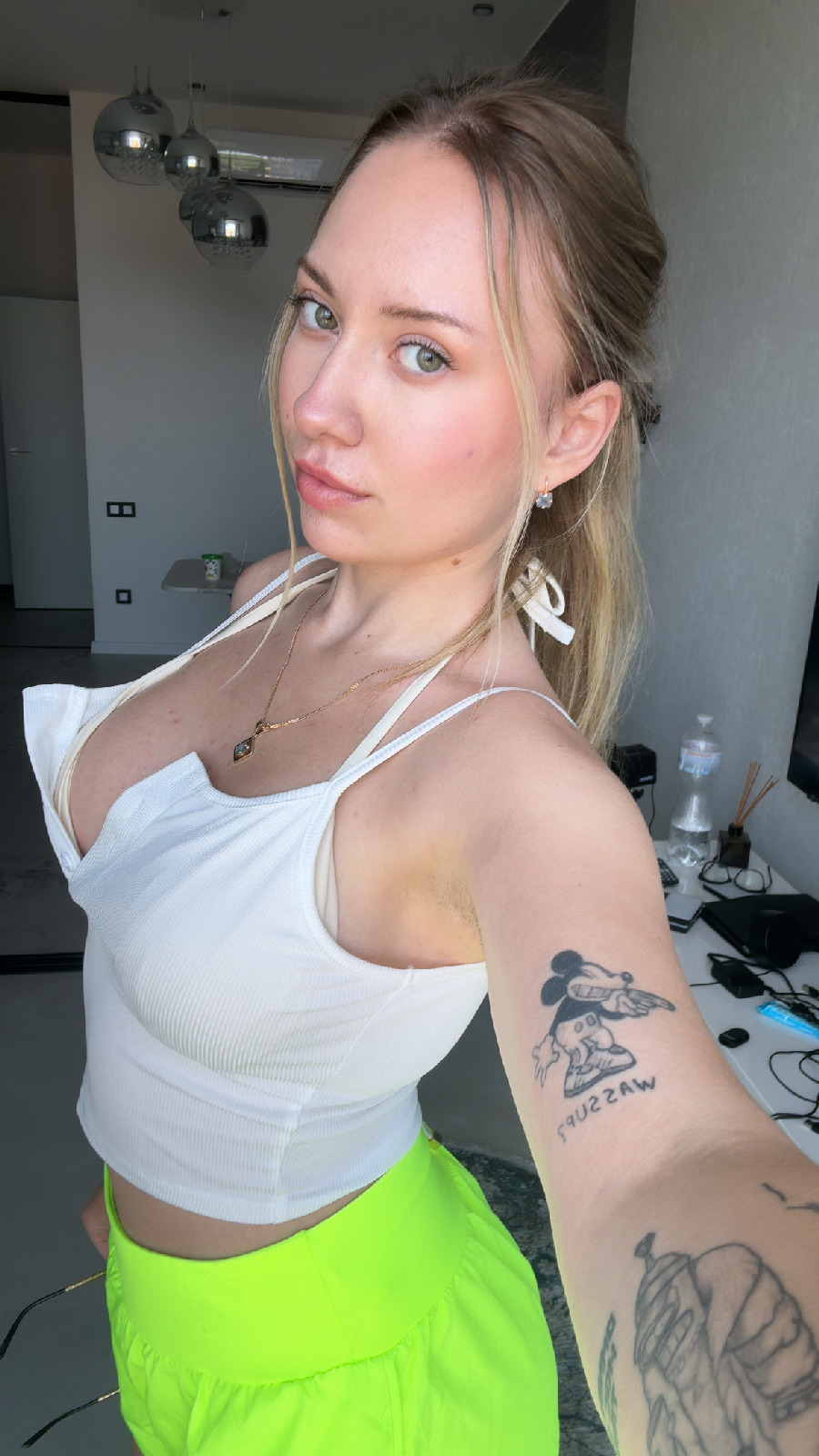 KateV in her underwear in Male